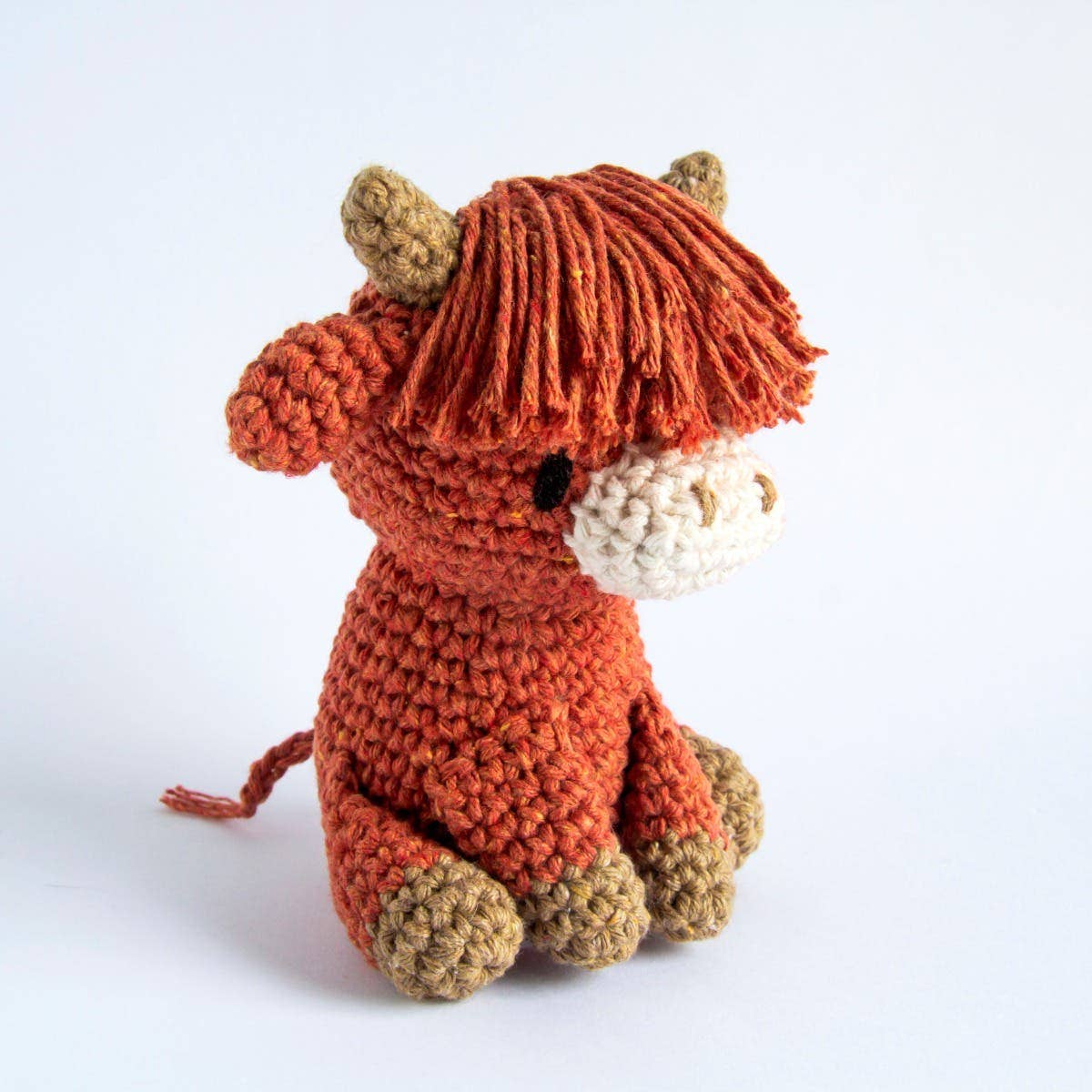 DIY Crochet Kit Highland Cow Aidan