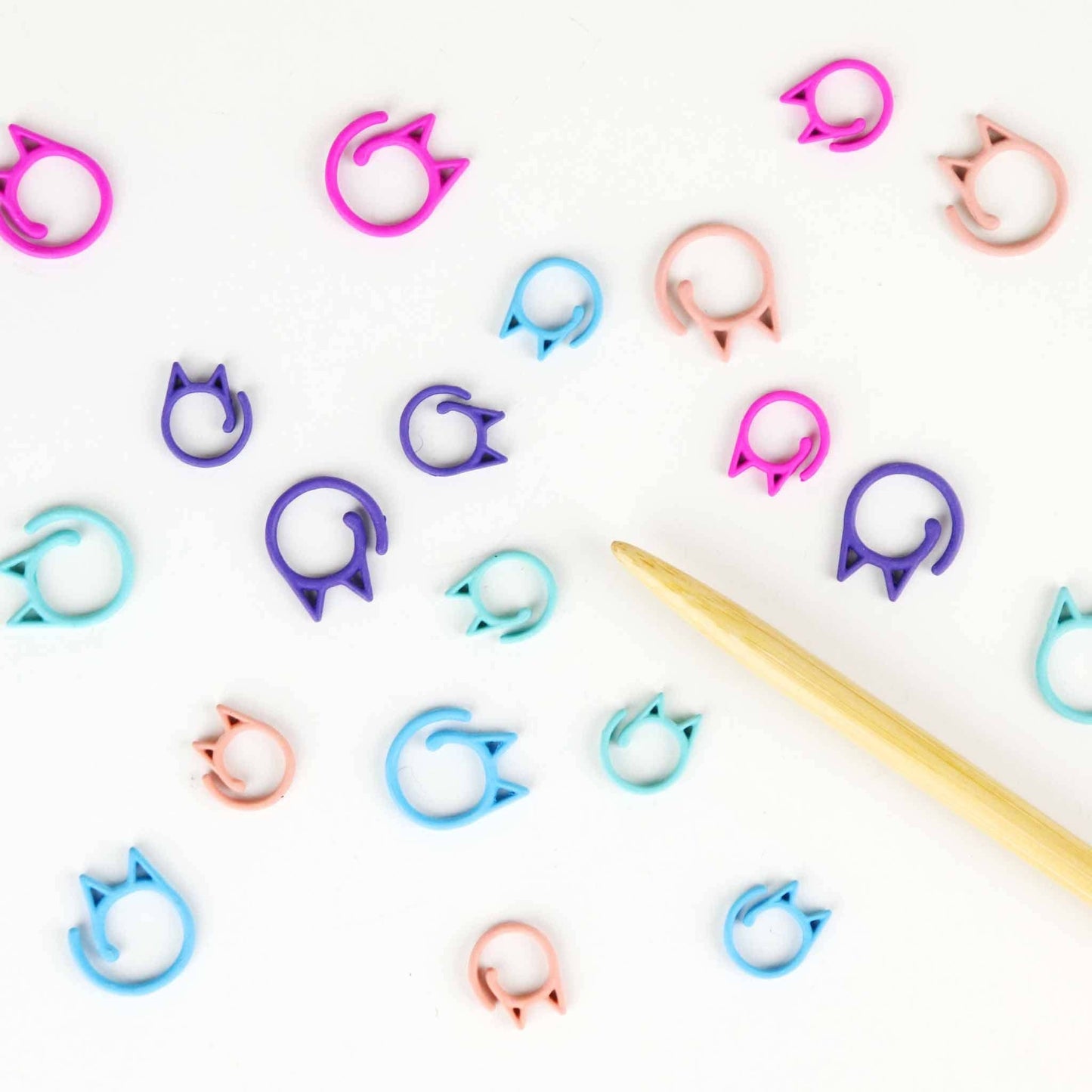 Cat Clips - Simple Removable Stitch Markers - Rainbow Medium